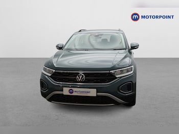 Used Volkswagen T-Roc 2023 for sale - 77916832: Photo