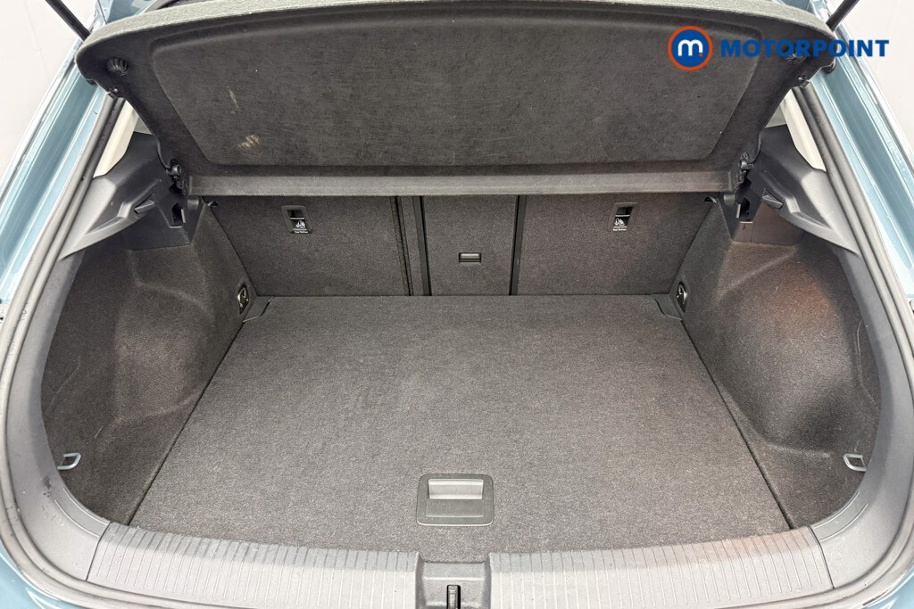 Used Volkswagen T-Roc 2023 for sale - 77916832: Photo 30