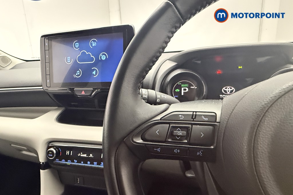 Used Toyota Yaris 2022 for sale - 76859524: Photo 15