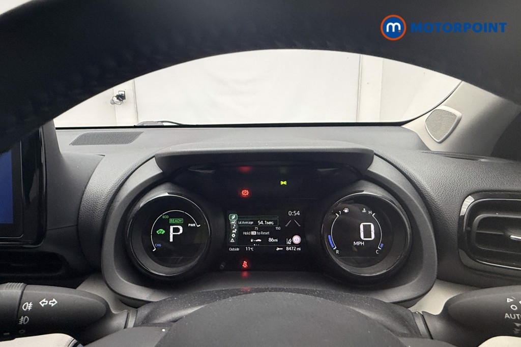 Used Toyota Yaris 2022 for sale - 76859524: Photo 17