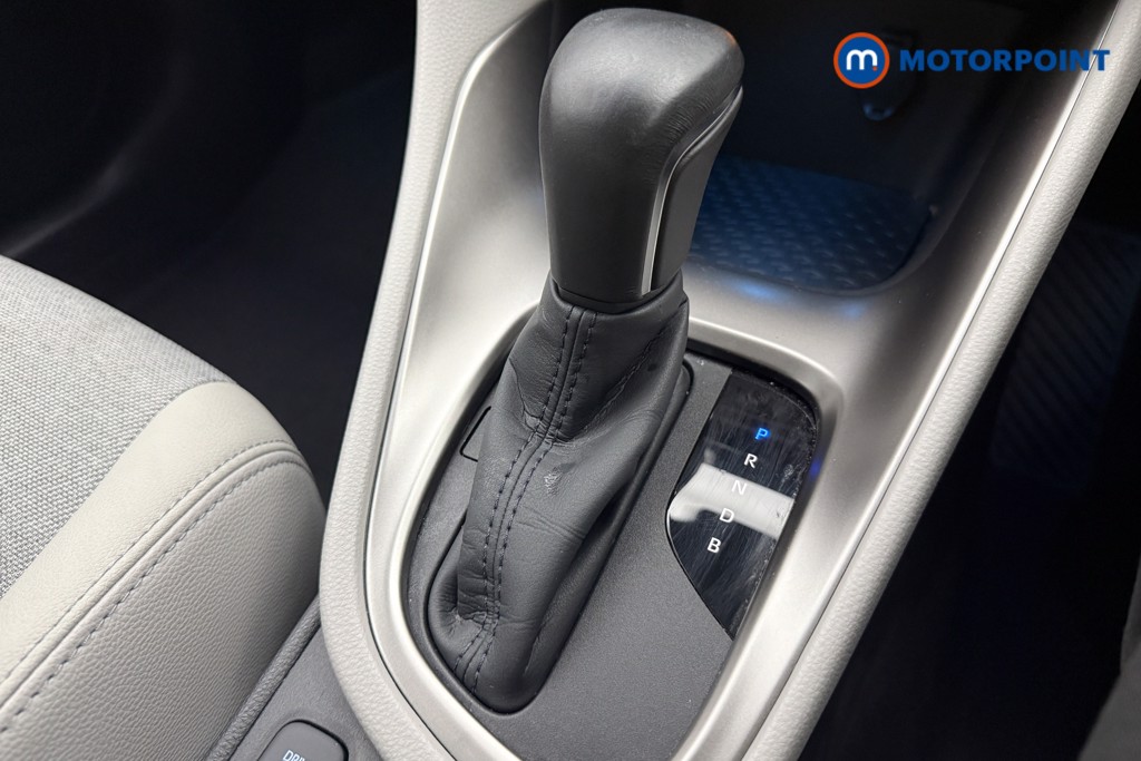 Used Toyota Yaris 2022 for sale - 76859524: Photo 23