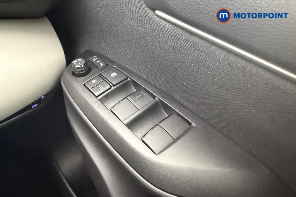 Used Toyota Yaris 2022 for sale - 76859524: Photo 25