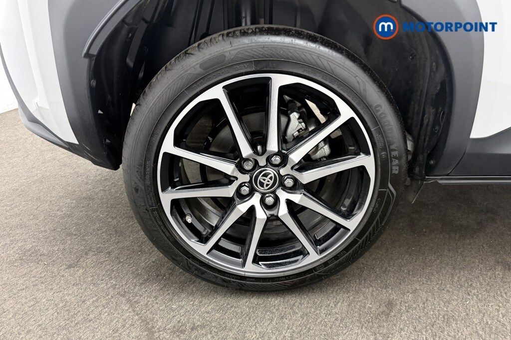 Used Toyota Yaris Cross 2023 for sale - 76278788: Photo 32