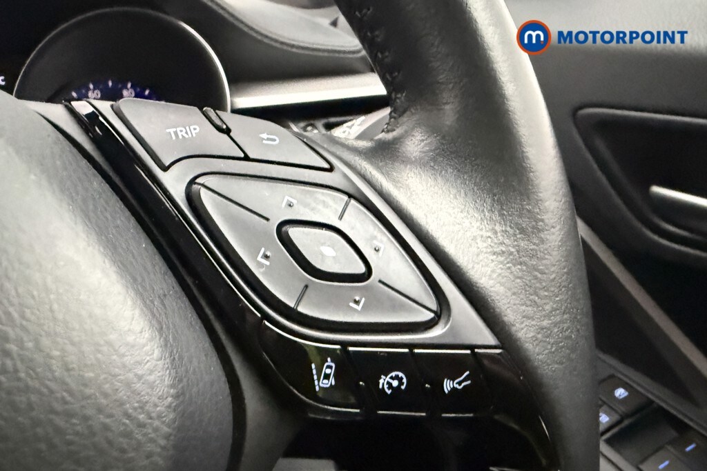 Used Toyota C-HR for sale - 77830780: Photo 19