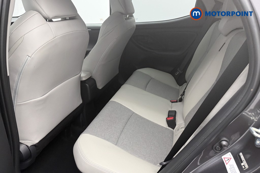 Used Toyota Yaris 2023 for sale - 77159607: Photo 12