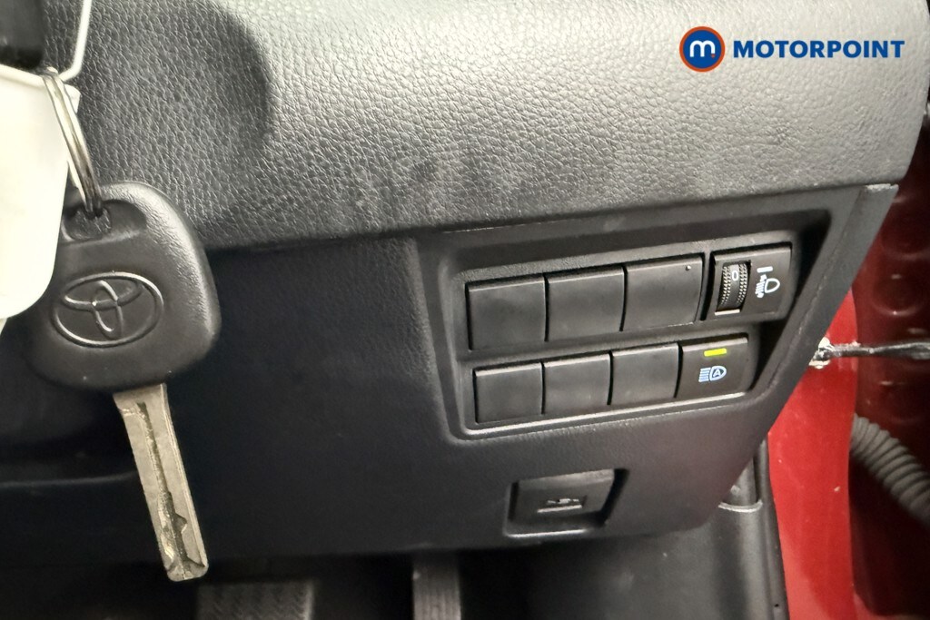 Used Toyota Yaris 2021 for sale - 77414981: Photo 27