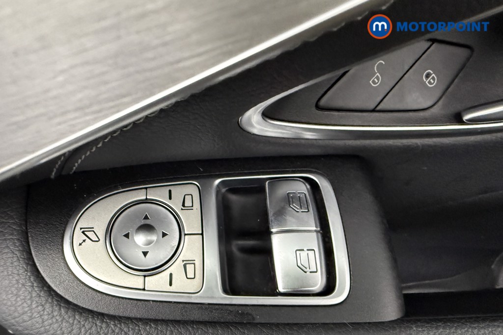 Used Mercedes-Benz C Class 2019 for sale - 78081800: Photo 28