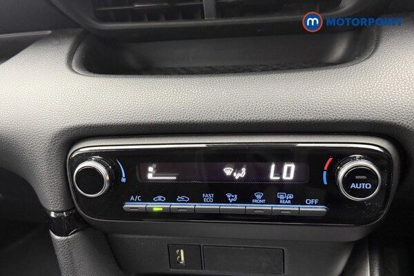 Used Toyota Yaris 2022 for sale - 75684968: Photo 15
