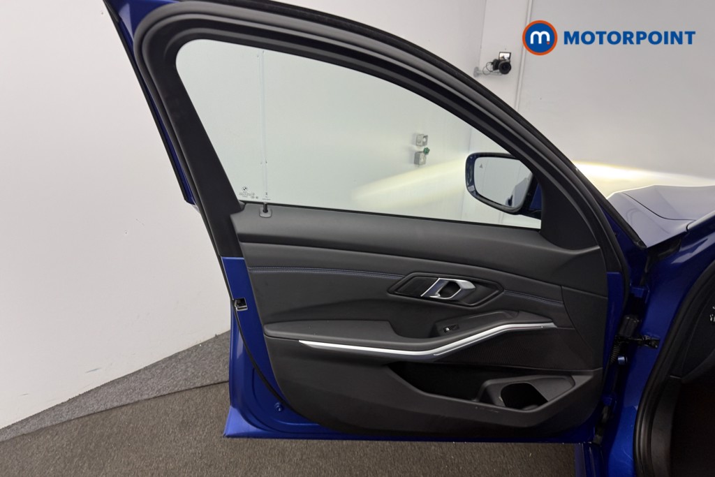 Used BMW 3 Series 2024 for sale - 77665868: Photo 12