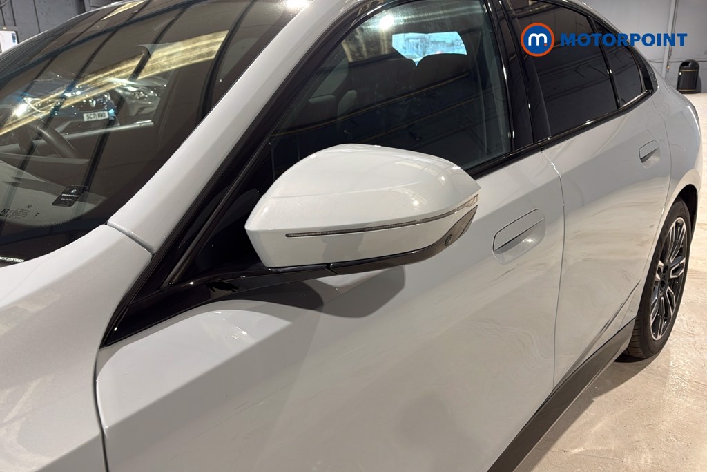 Used BMW 5 Series 2024 for sale - 77620199: Photo 45