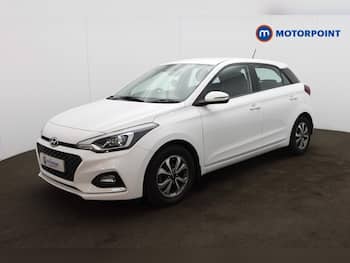 Used Hyundai i20 2019 for sale - 79760307: Photo