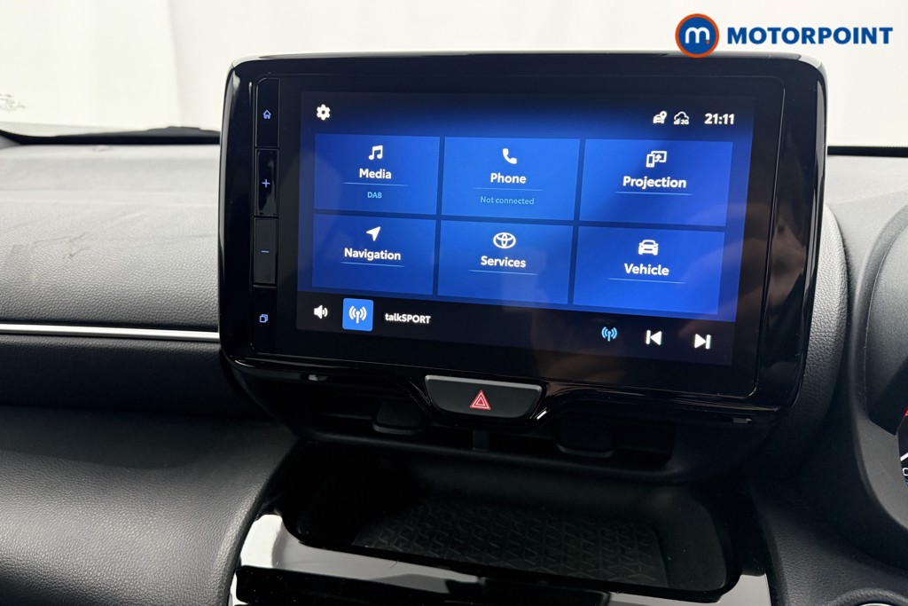 Used Toyota Yaris Cross 2022 for sale - 77327049: Photo 15