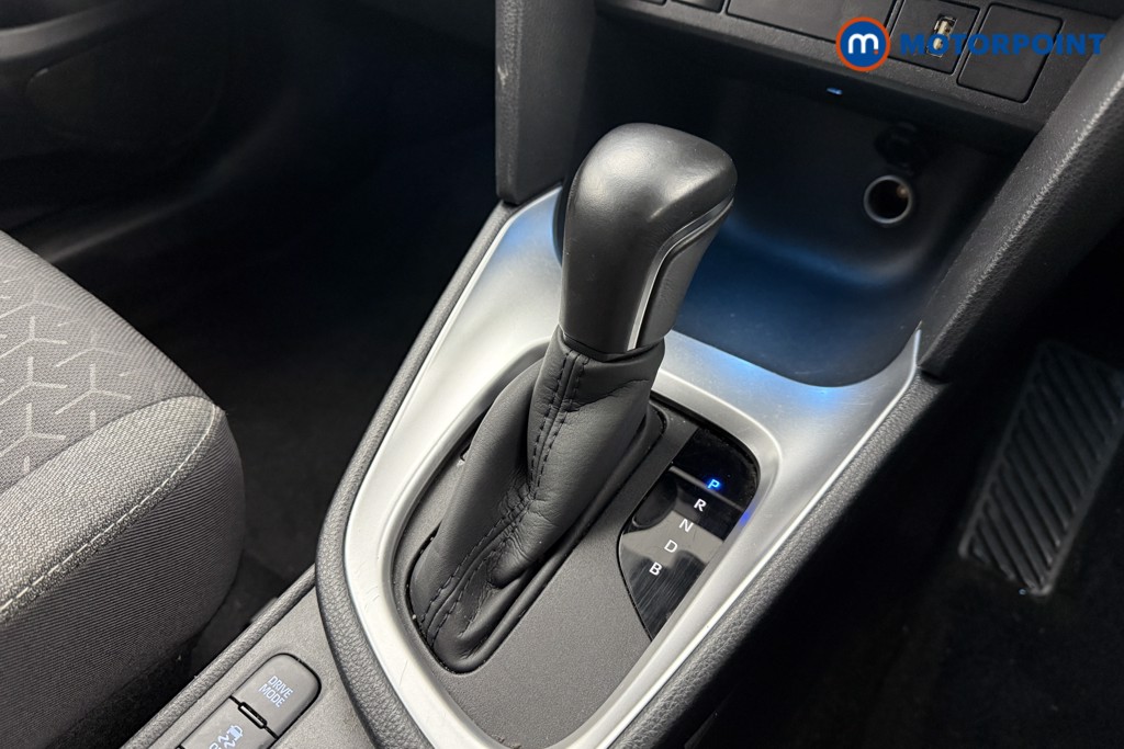 Used Toyota Yaris Cross 2022 for sale - 77327049: Photo 21