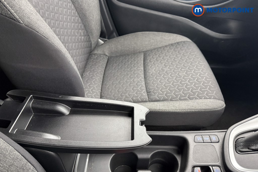 Used Toyota Yaris Cross 2022 for sale - 77327049: Photo 23