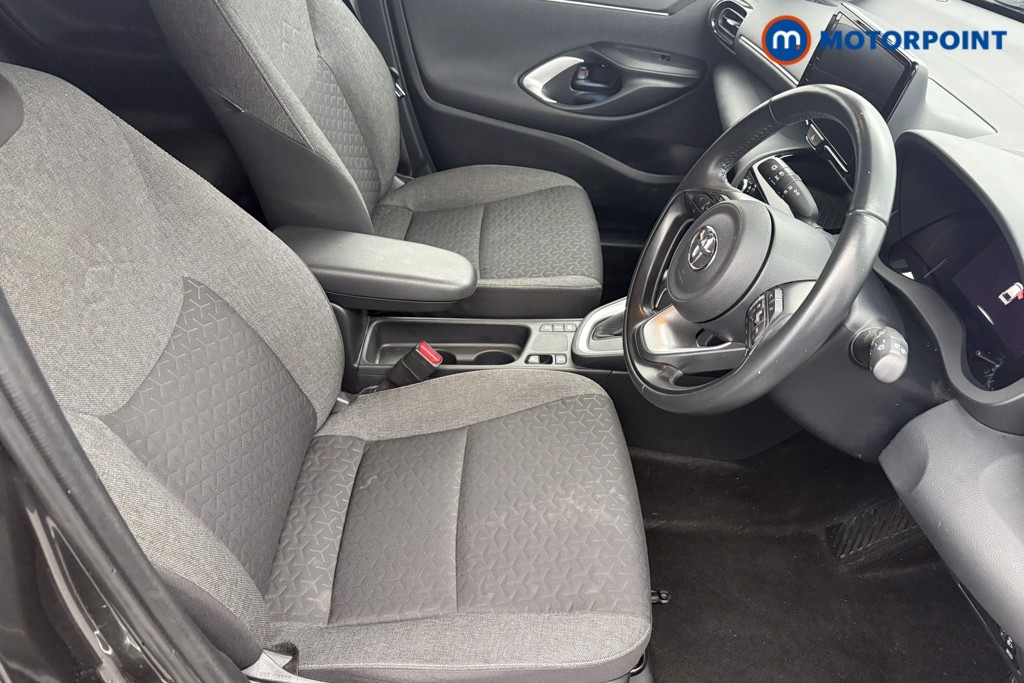 Used Toyota Yaris Cross 2022 for sale - 77327049: Photo 29