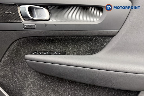 Used Volvo XC40 2021 for sale - 76196890: Photo 26