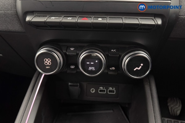 Used Renault Clio 2024 for sale - 76303422: Photo 20