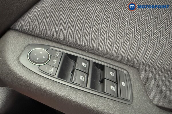 Used Renault Clio 2024 for sale - 76303422: Photo 27