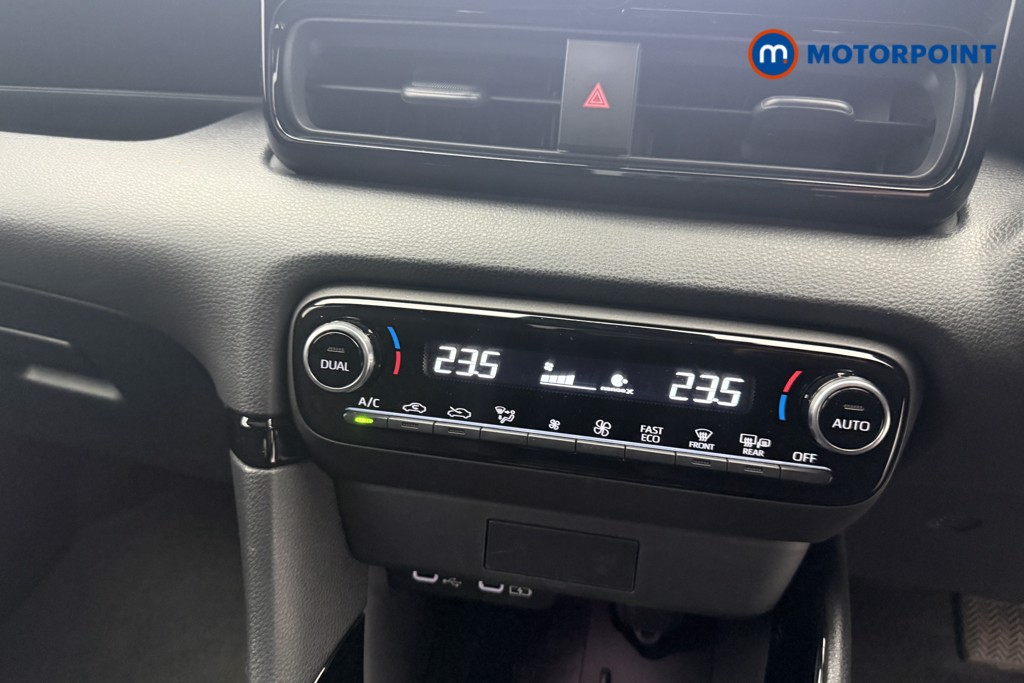 Used Toyota Yaris 2024 for sale - 76862784: Photo 26