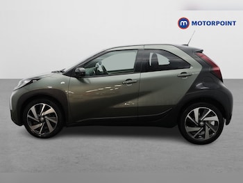 Used Toyota Aygo X 2023 for sale - 76905610: Photo