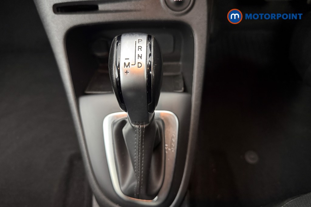 Used Renault Captur 2019 for sale - 77918954: Photo 15