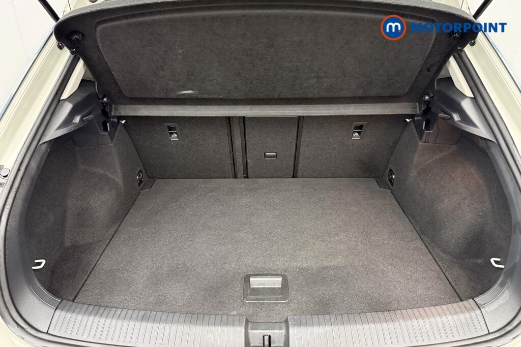 Used Volkswagen T-Roc for sale - 77364735: Photo 31