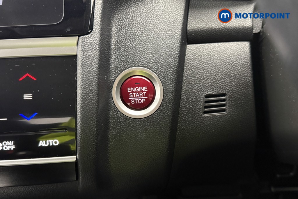 Used Honda Jazz 2017 for sale - 77775490: Photo 14