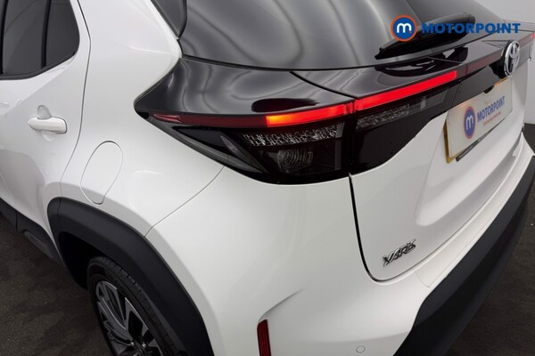 Used Toyota Yaris Cross 2022 for sale - 76255639: Photo 16