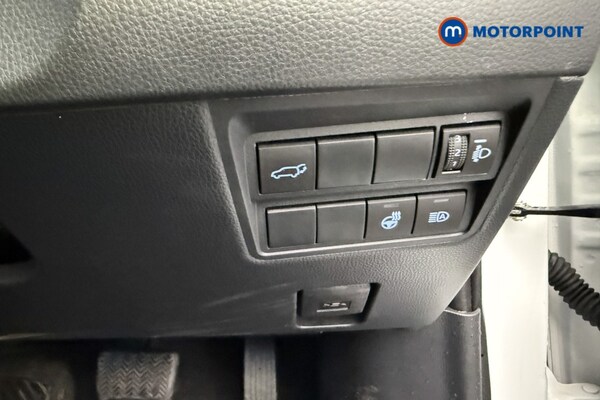 Used Toyota Yaris Cross 2022 for sale - 76255639: Photo 30