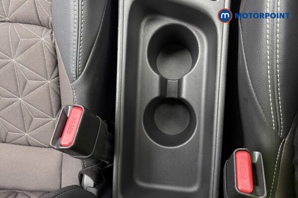 Used Toyota Yaris Cross 2022 for sale - 76255639: Photo 31