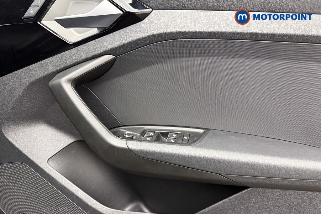 Used Audi A1 for sale - 77932295: Photo 24