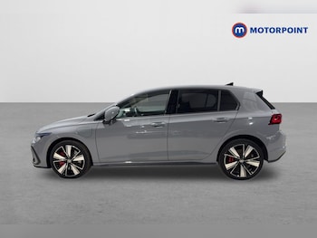 Used Volkswagen Golf 2023 for sale - 77935320: Photo