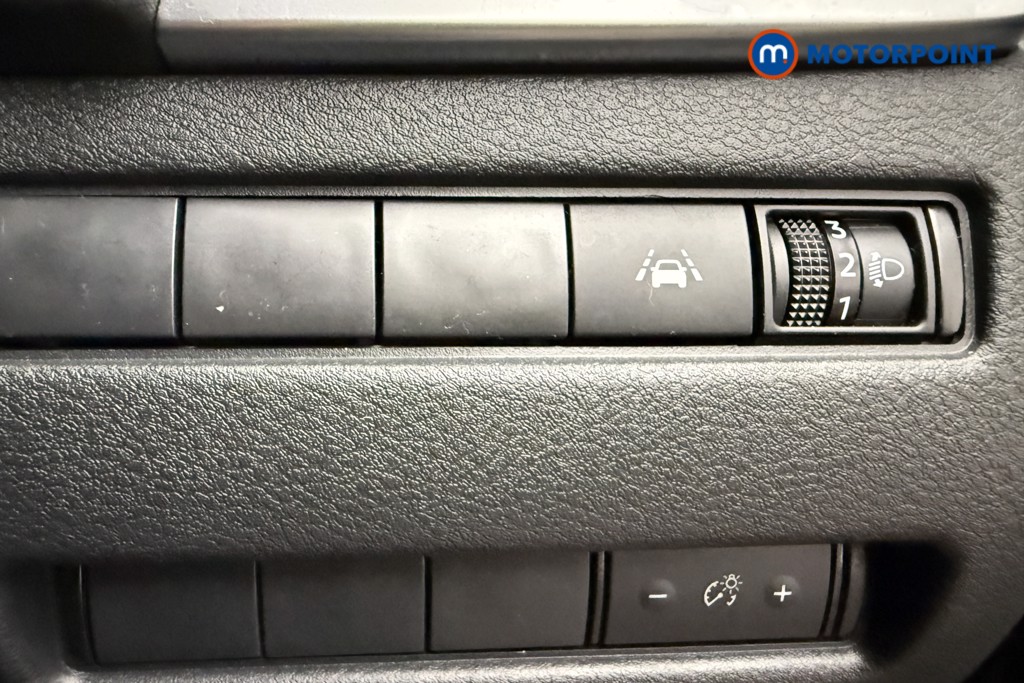 Used Nissan Qashqai 2023 for sale - 77354808: Photo 25