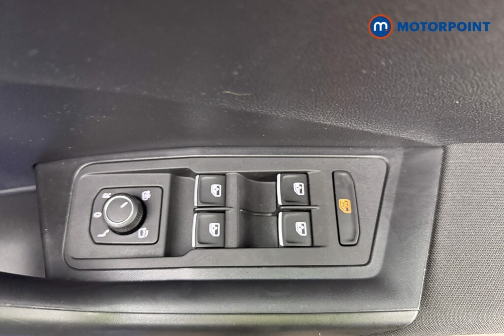 Used Volkswagen T-Roc for sale - 77741301: Photo 25