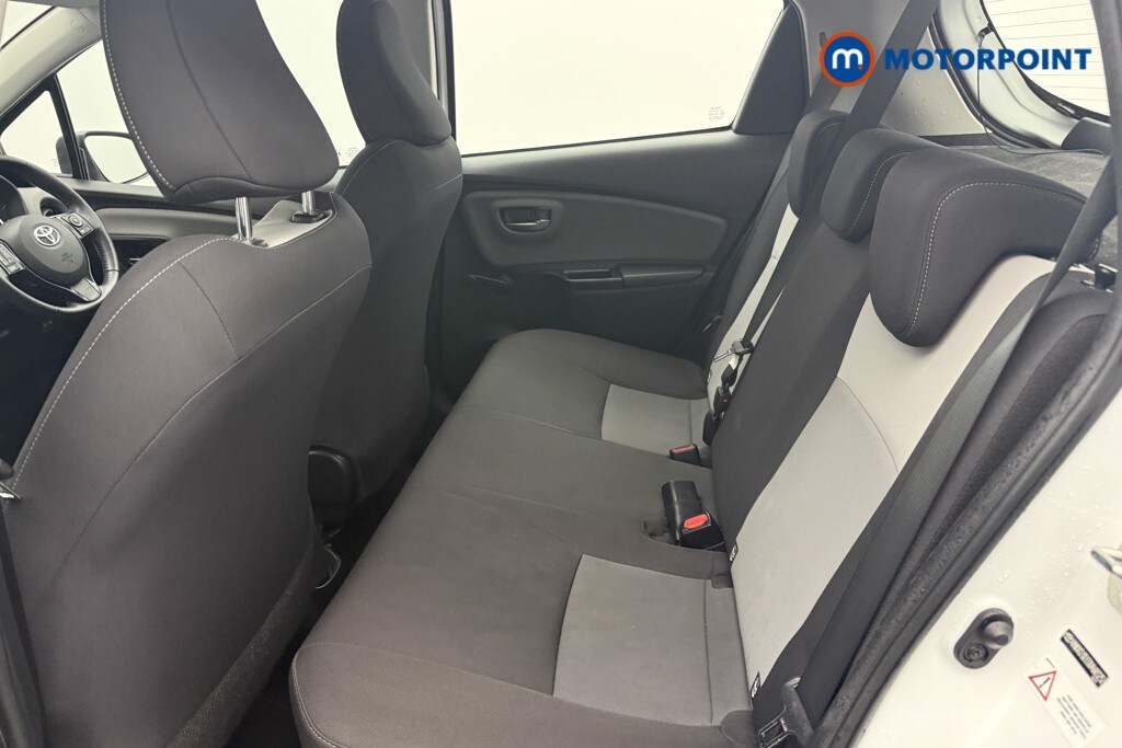 Used Toyota Yaris 2020 for sale - 76355784: Photo 11