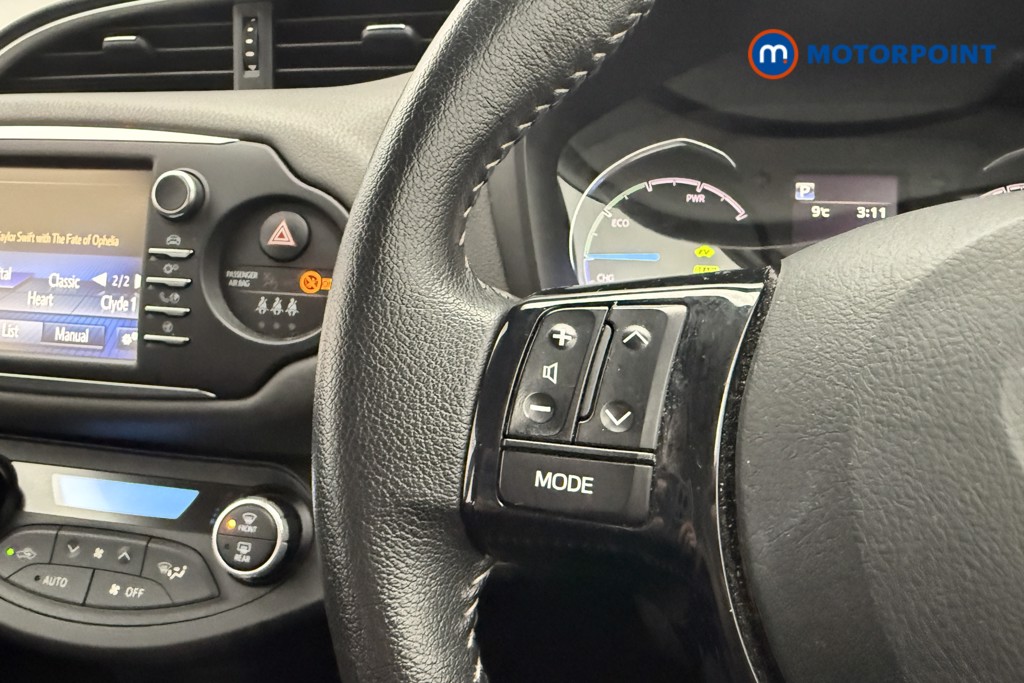 Used Toyota Yaris 2020 for sale - 76355784: Photo 14