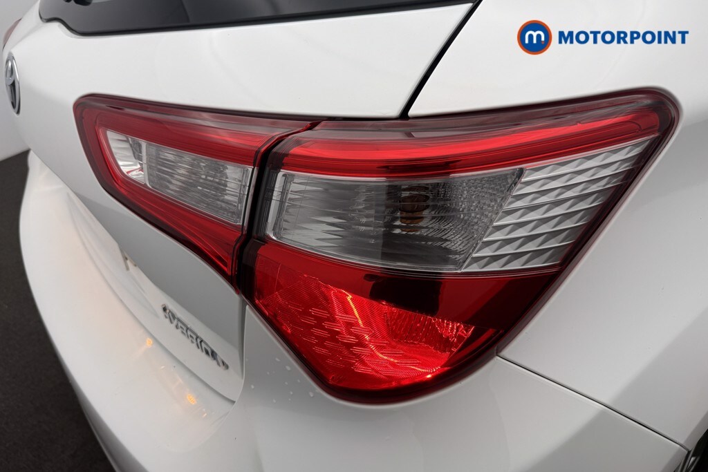 Used Toyota Yaris 2020 for sale - 76355784: Photo 25
