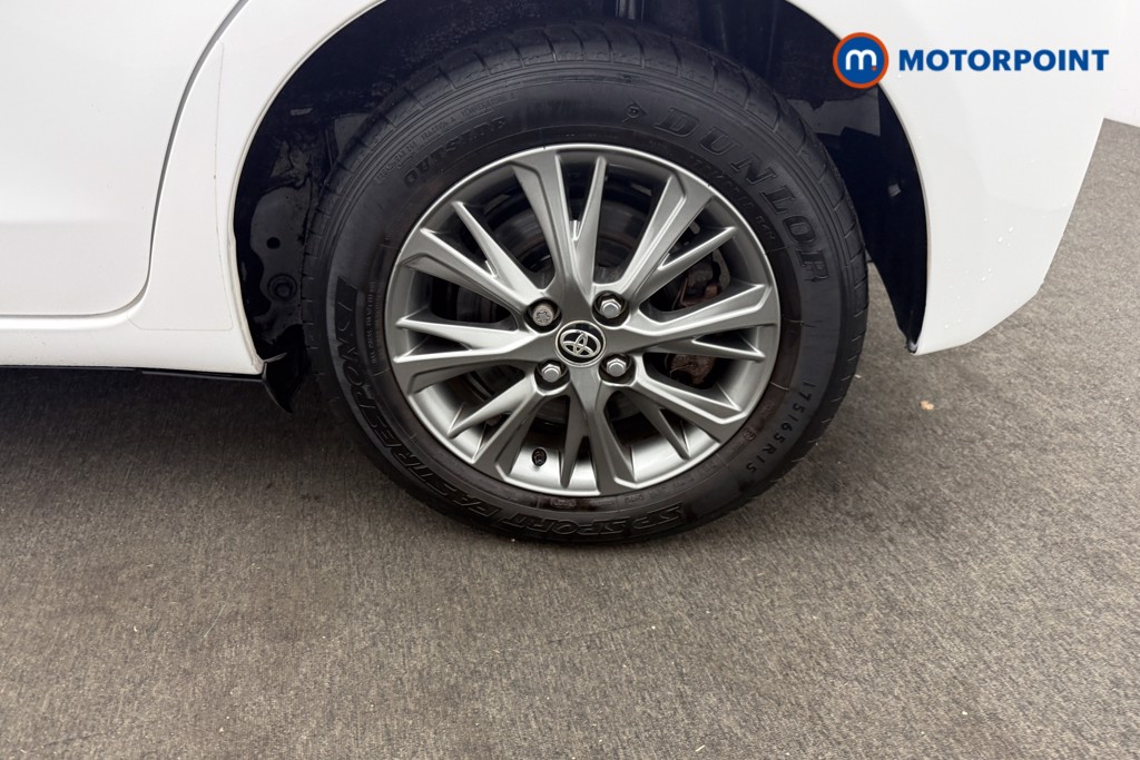 Used Toyota Yaris 2020 for sale - 76355784: Photo 32