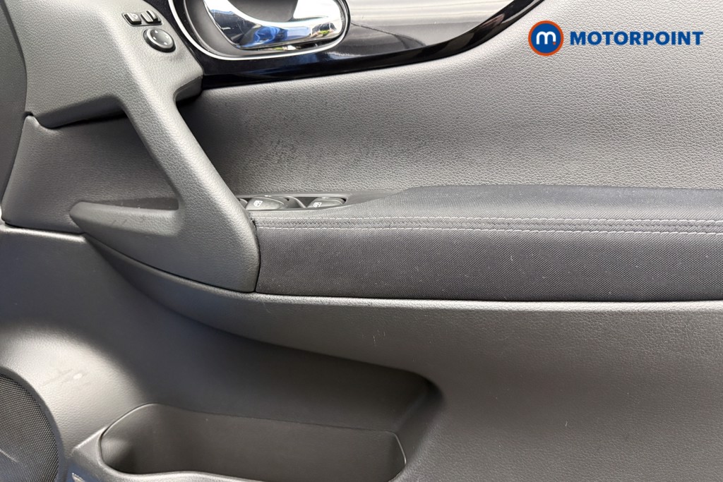 Used Nissan Qashqai for sale - 77180179: Photo 26