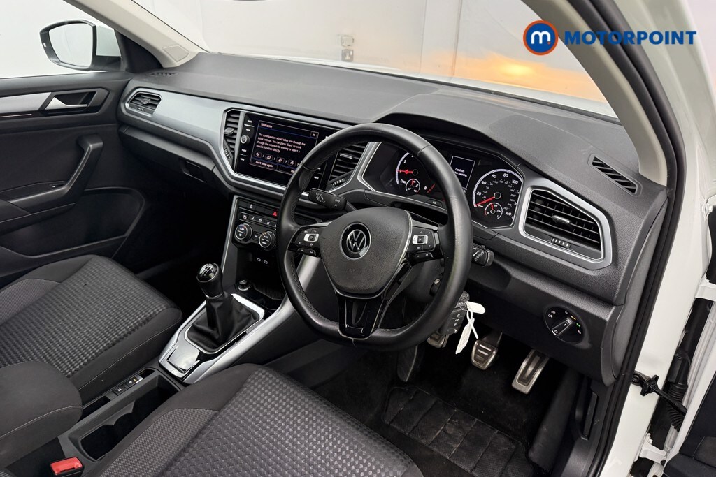 Used Volkswagen T-Roc for sale - 78150236: Photo 24