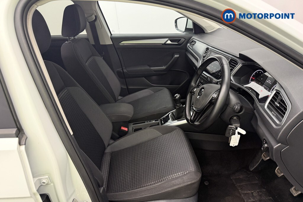 Used Volkswagen T-Roc for sale - 78150236: Photo 25