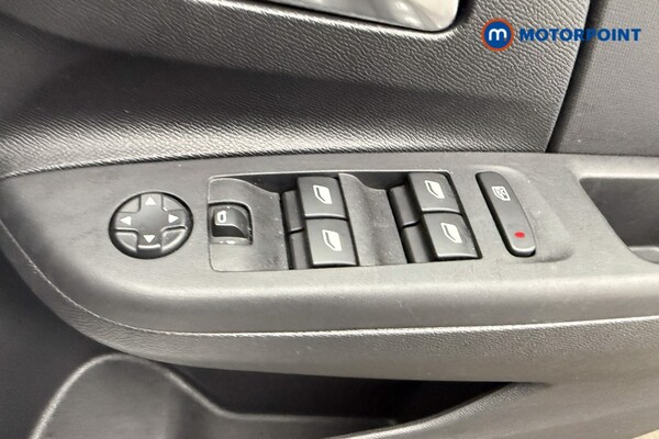 Used Vauxhall Corsa 2023 for sale - 76196912: Photo 22