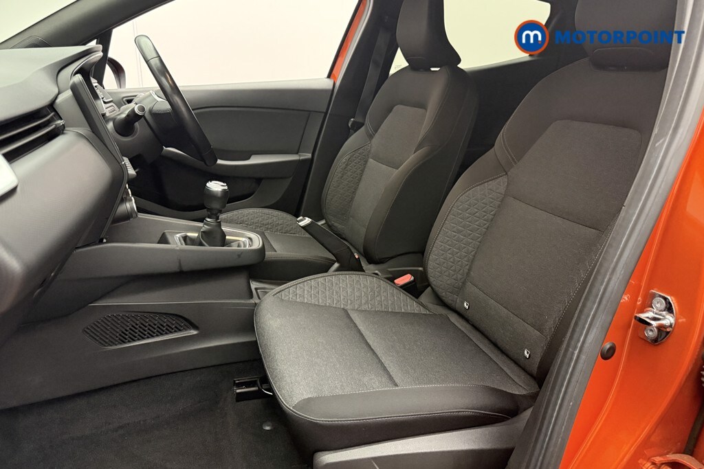 Used Renault Clio for sale - 77997988: Photo 13