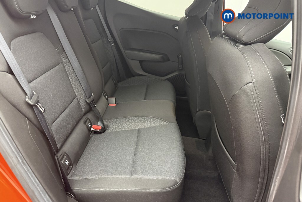 Used Renault Clio for sale - 77997988: Photo 17