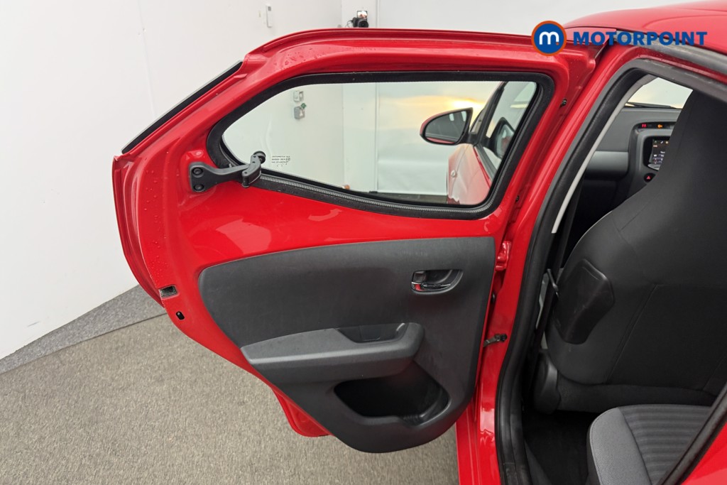 Used Toyota AYGO 2019 for sale - 77381773: Photo 14