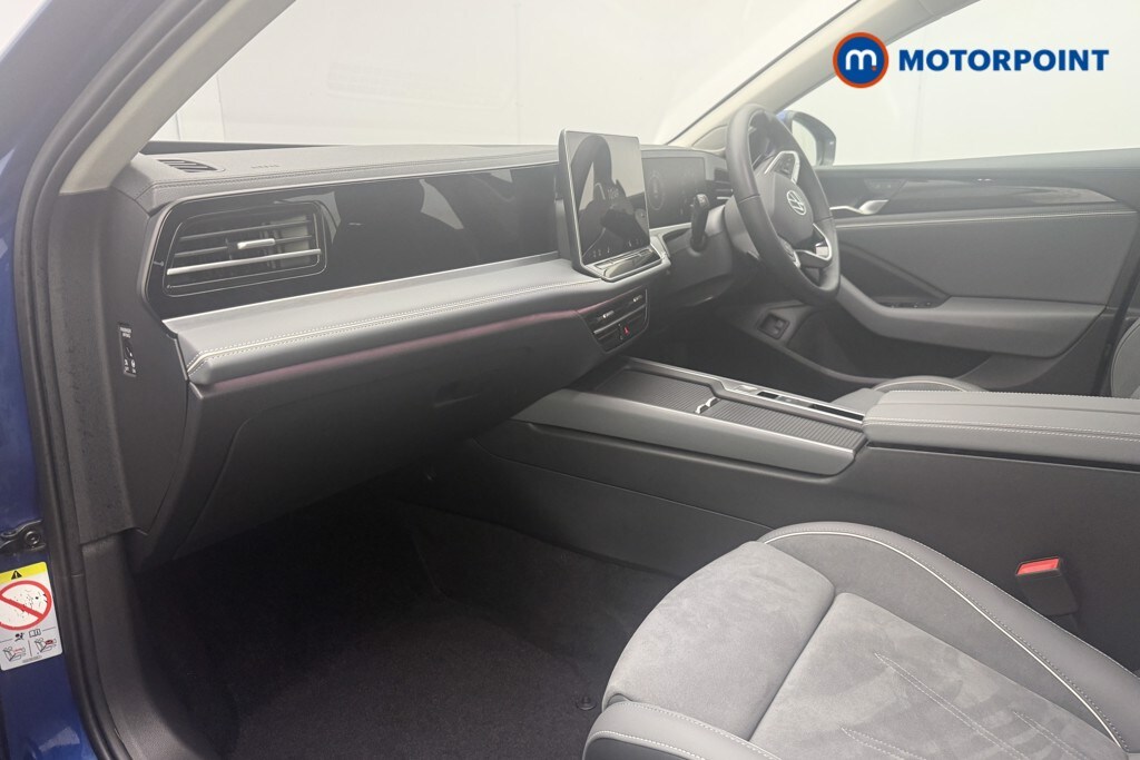Used Volkswagen Passat 2025 for sale - 76056358: Photo 18
