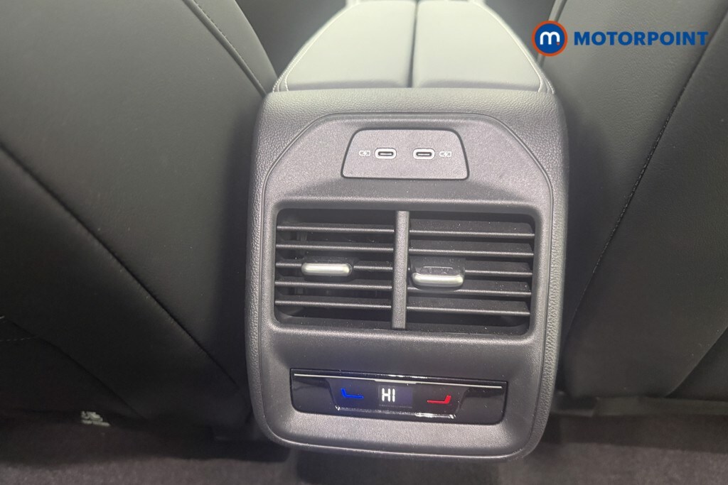Used Volkswagen Passat 2025 for sale - 76056358: Photo 30