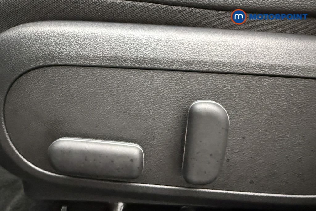 Used Hyundai KONA 2025 for sale - 77741332: Photo 28