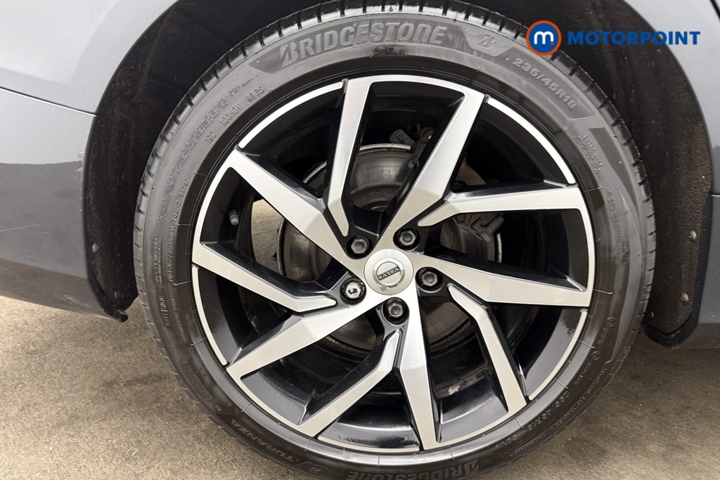 Used Volvo V60 2018 for sale - 78026643: Photo 10