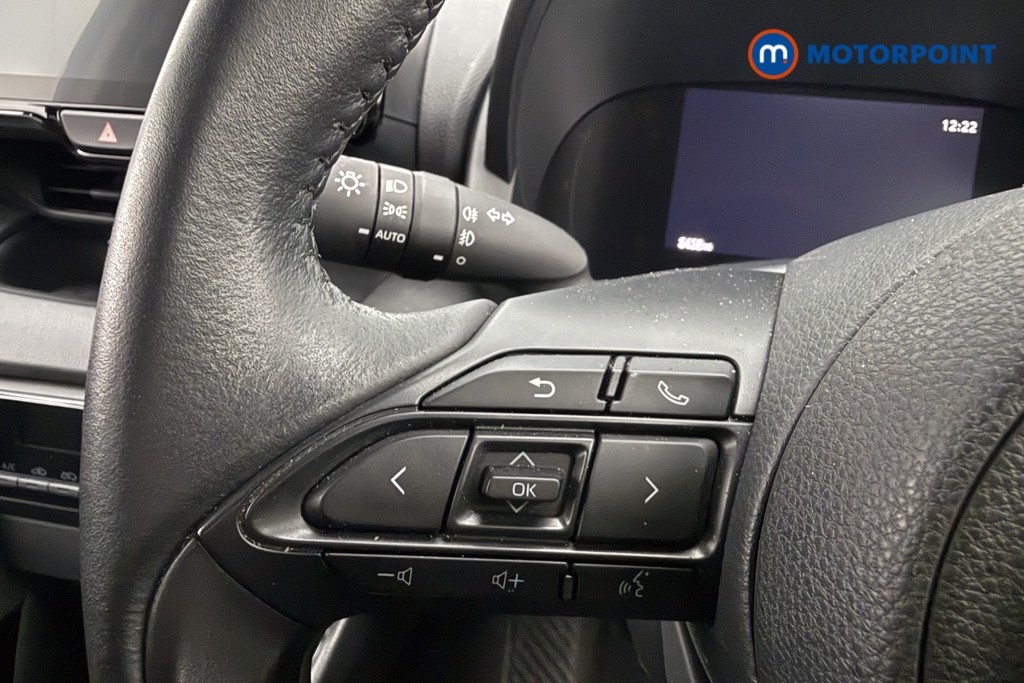 Used Toyota Yaris 2024 for sale - 78012120: Photo 21